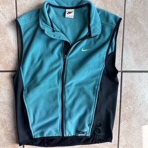 Vintage Nike Teal and Black Sleeveless Vest